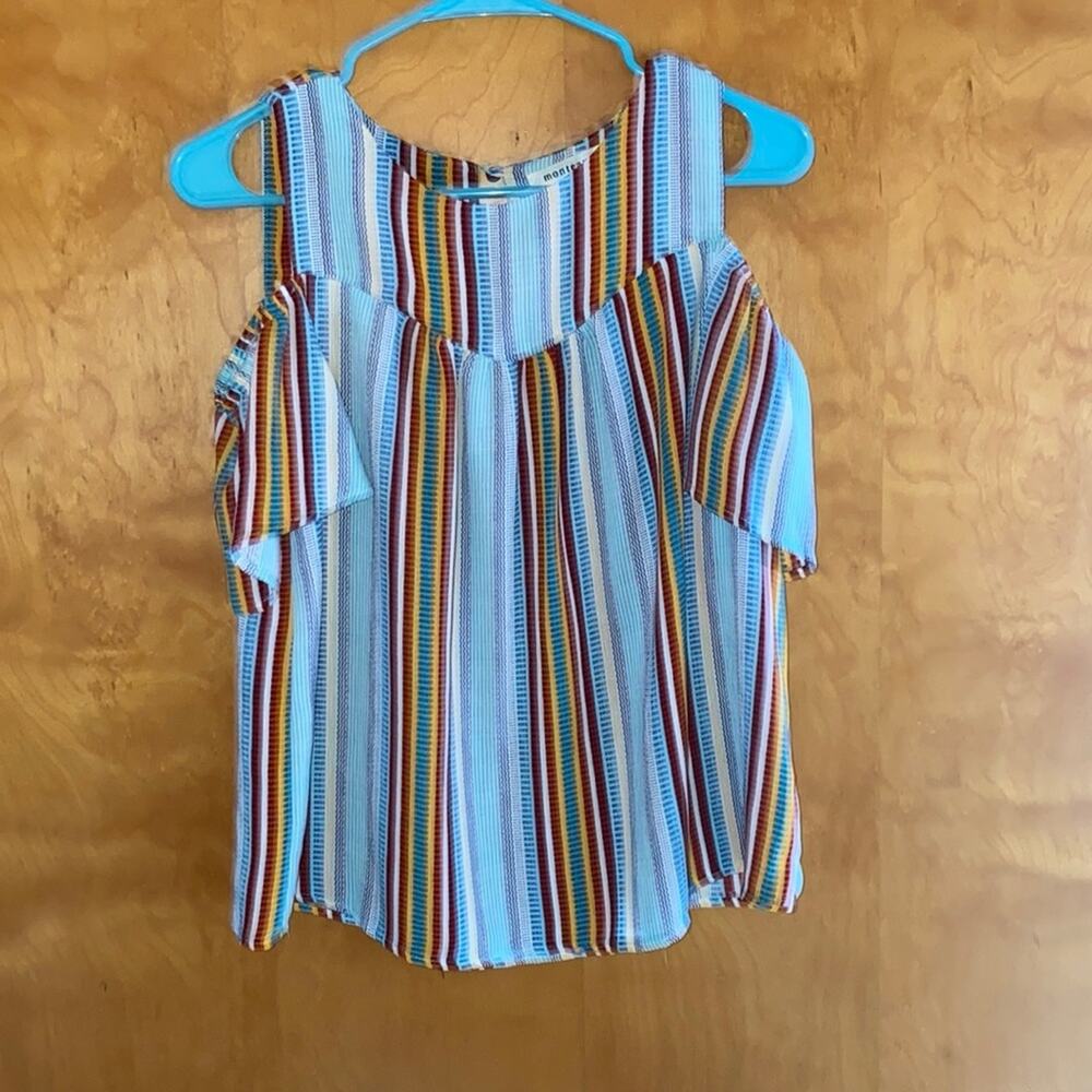 Monteau colorful top with cut out sleeves